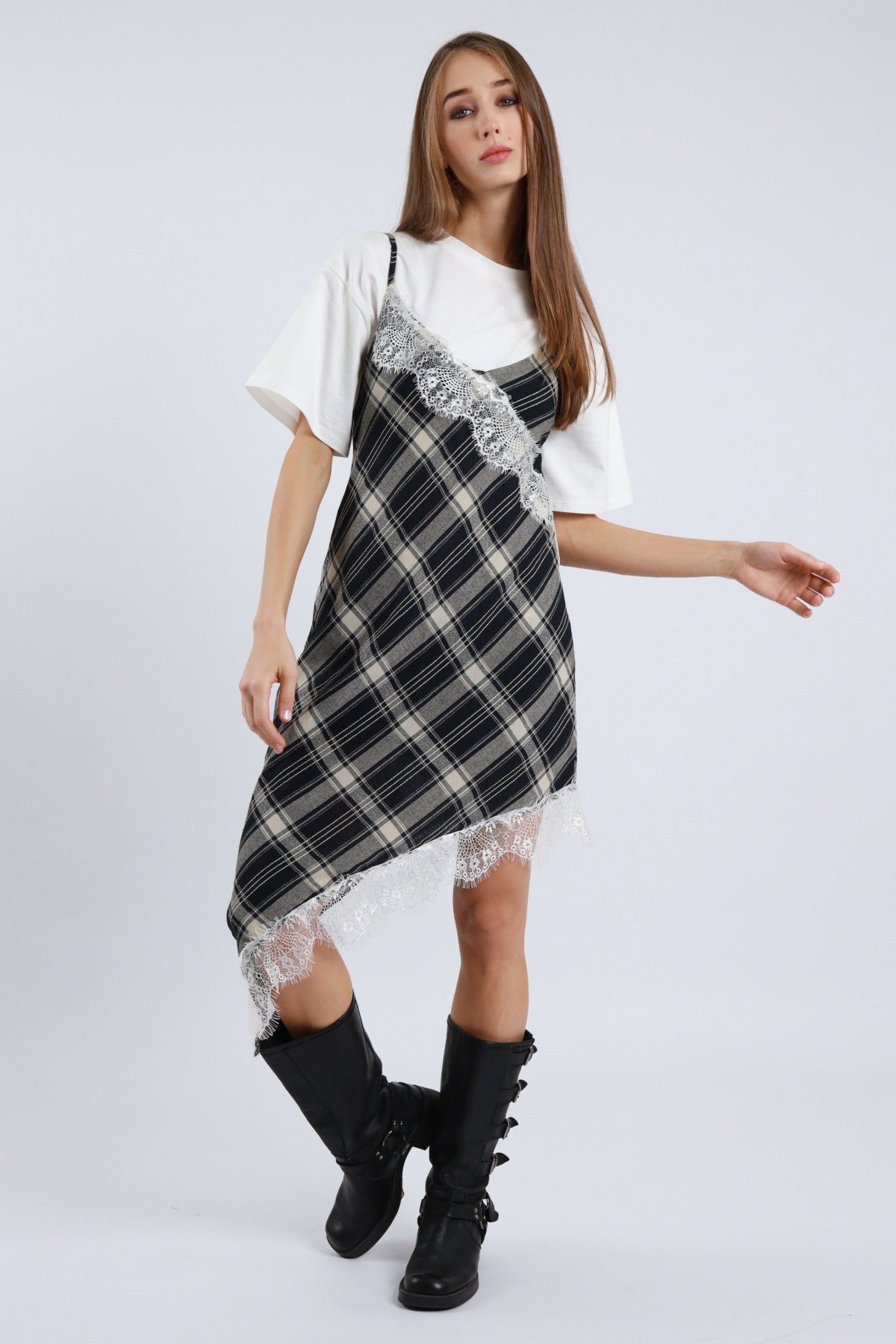 ABITO QUADRI E PIZZO