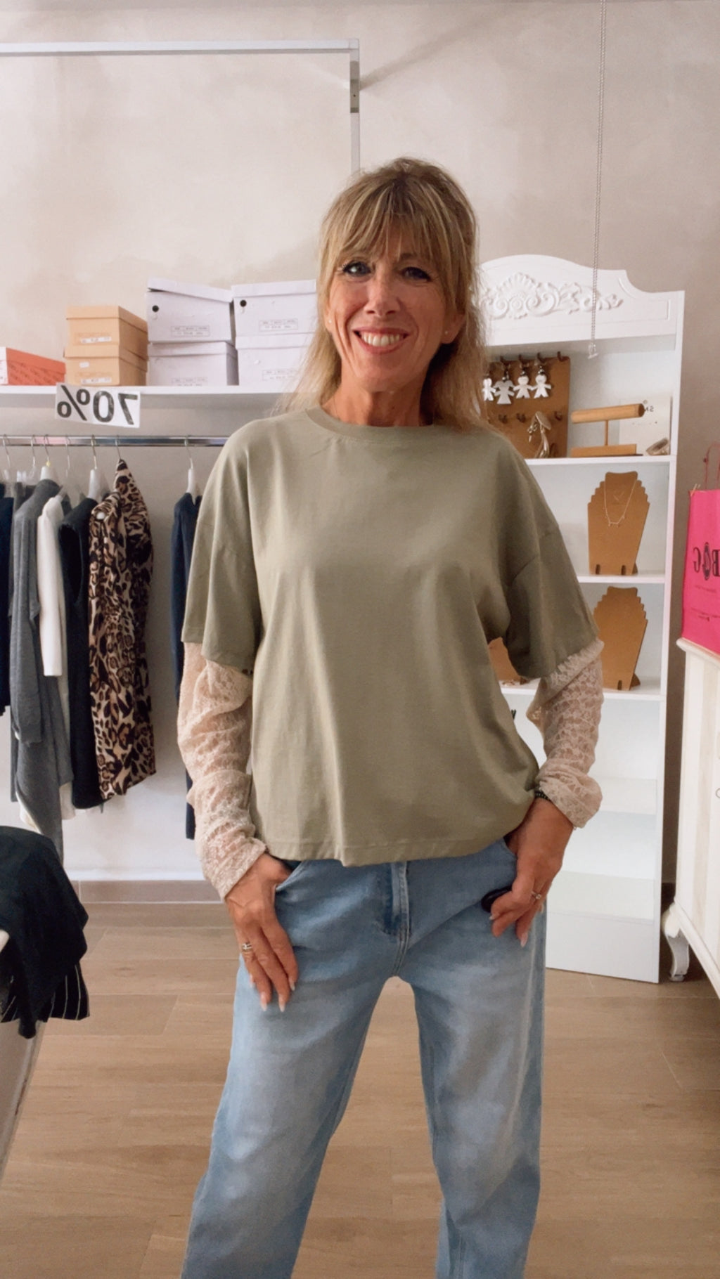 T- shirt maniche pizzo