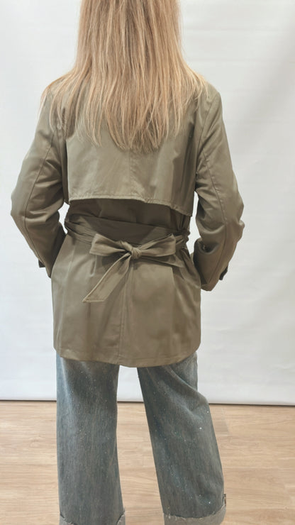 Trench Cabochon