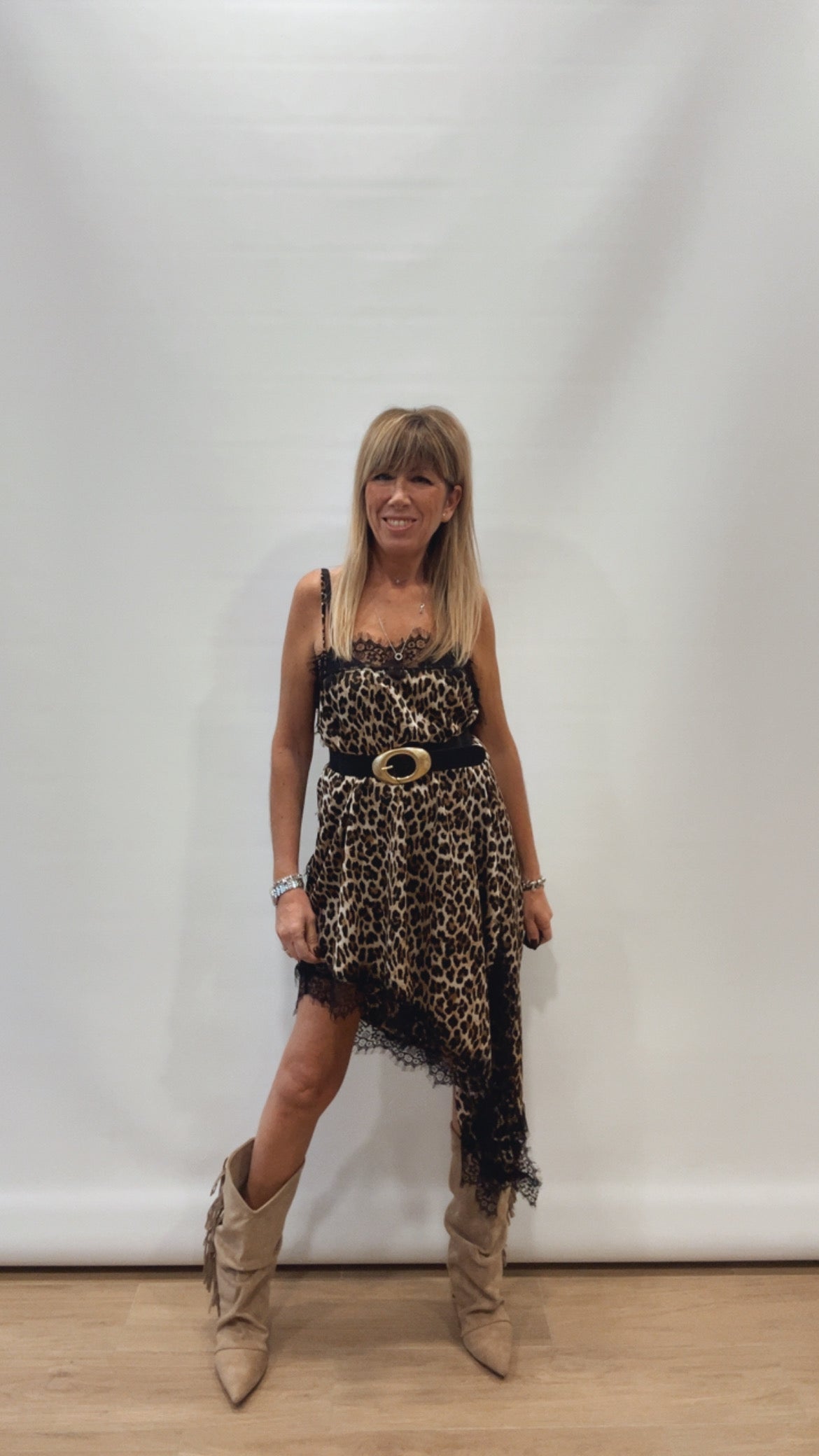 Abito pizzo maculato