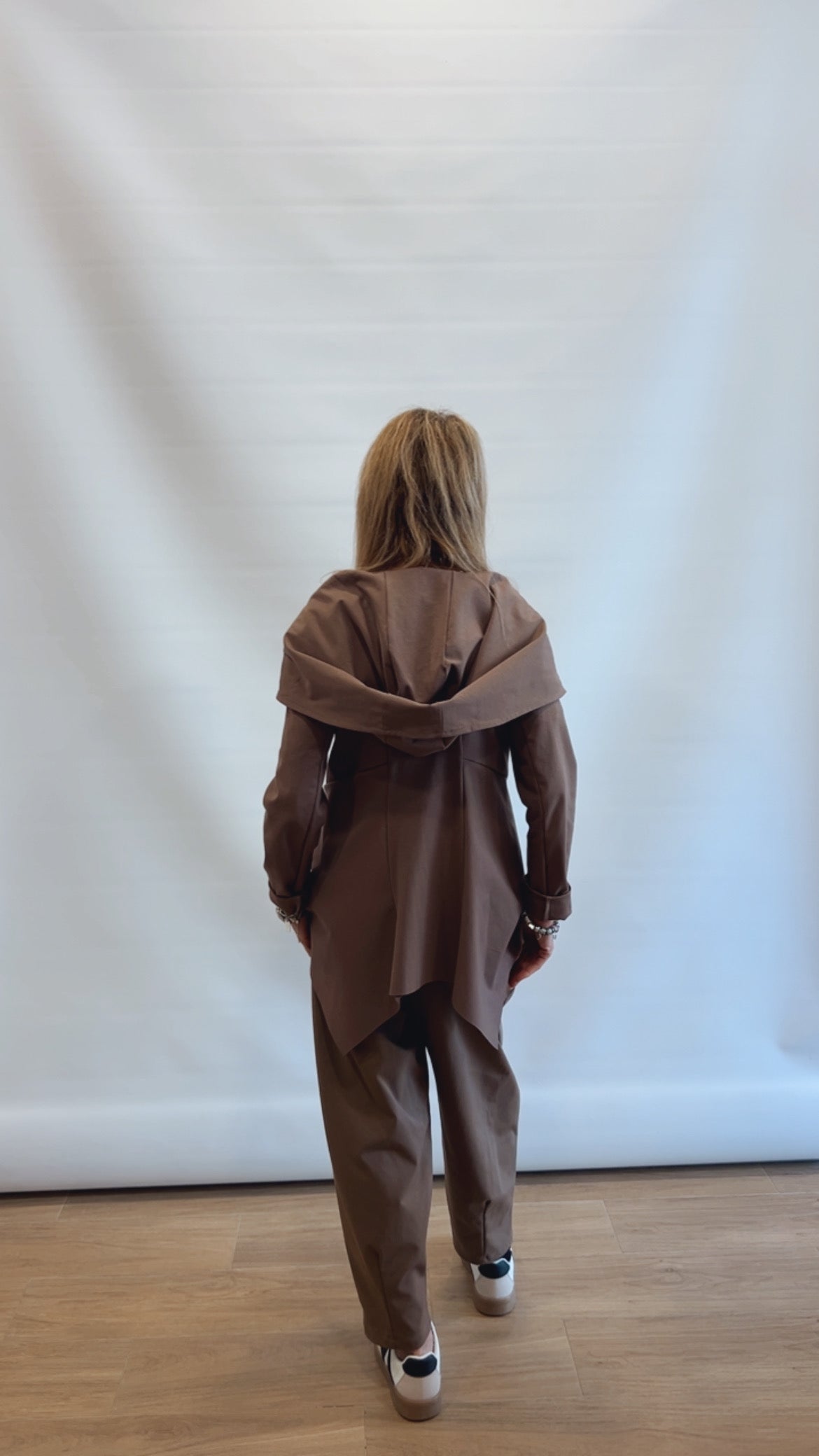 Giacca zip con cappuccio