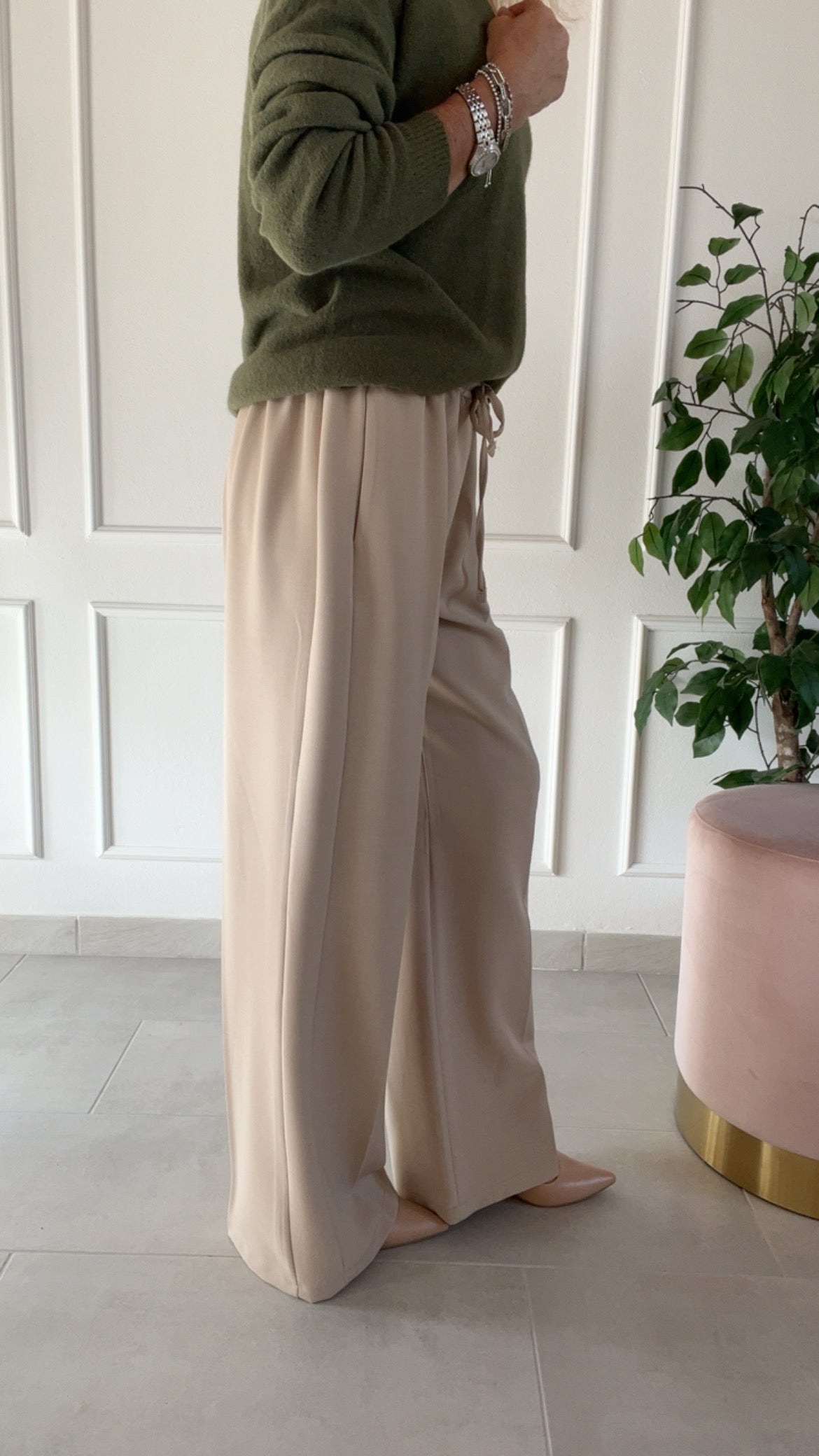 Pantalone Esay
