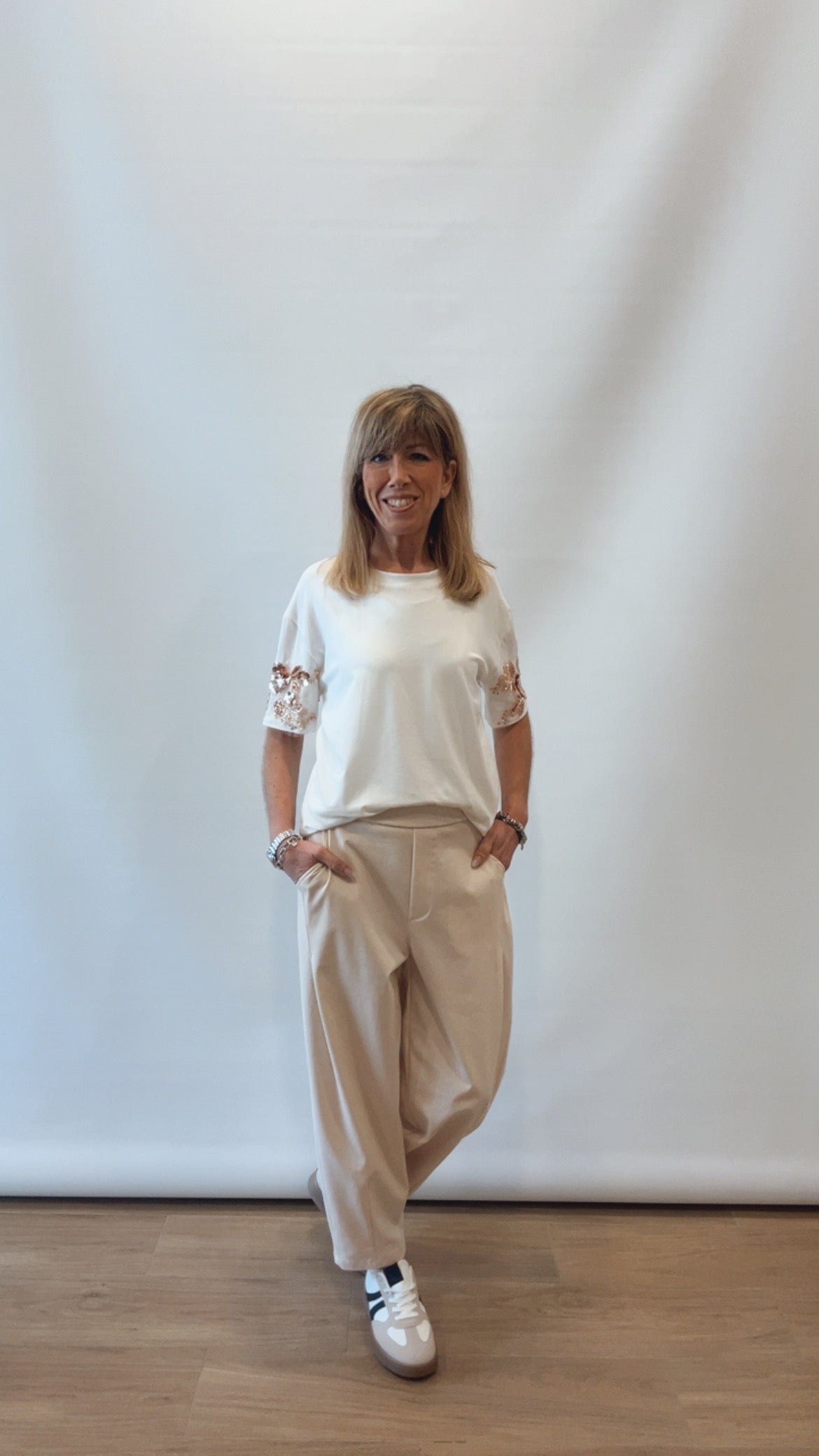 Maglia manica corta paillettes