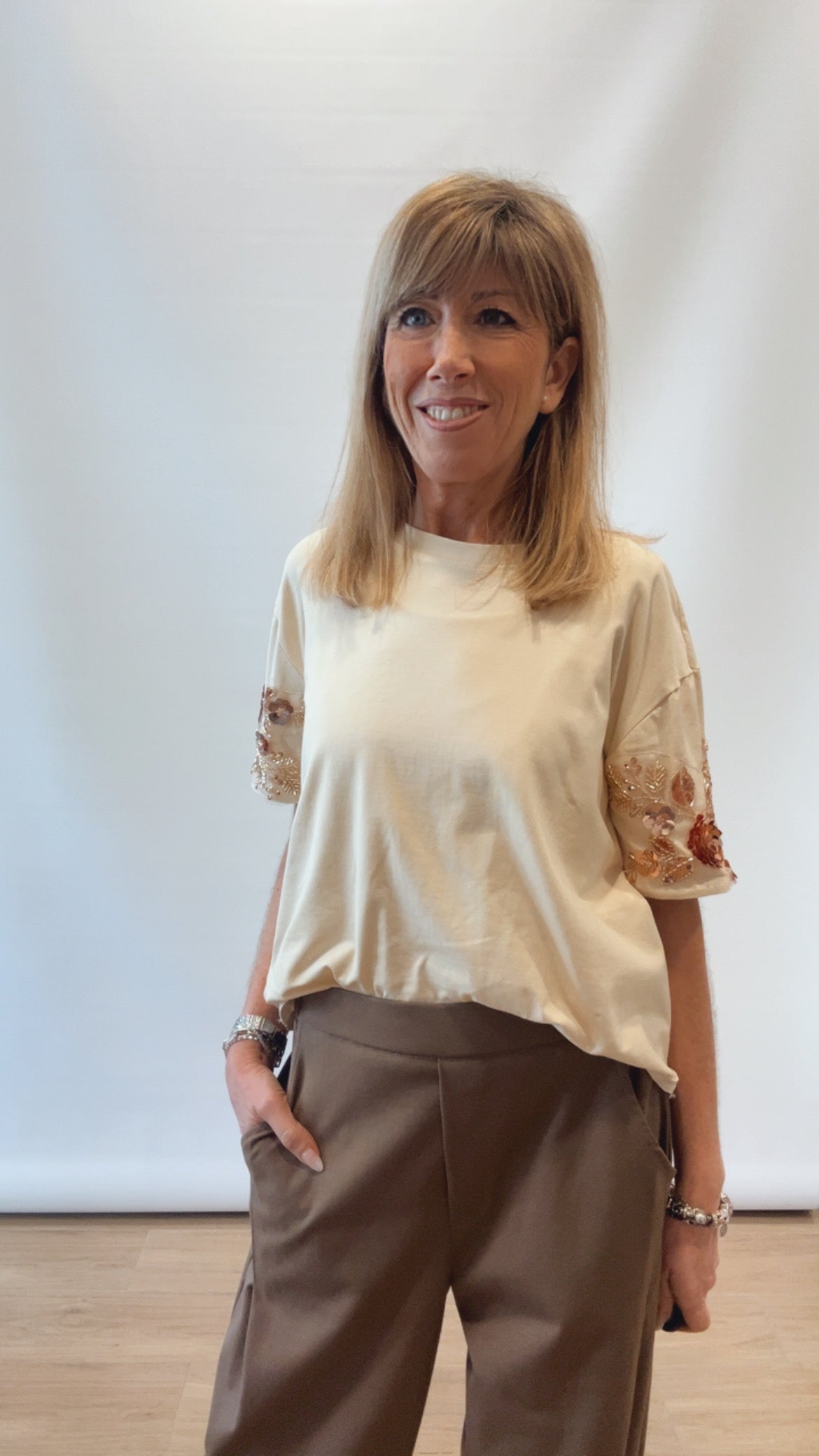 Maglia manica corta paillettes