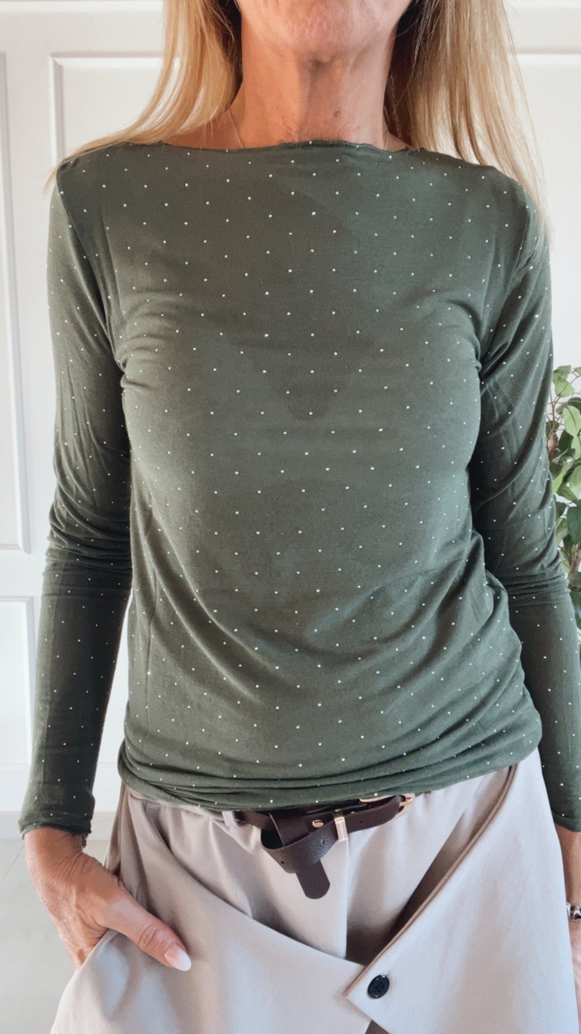 Maglia cashmere con micro borchie