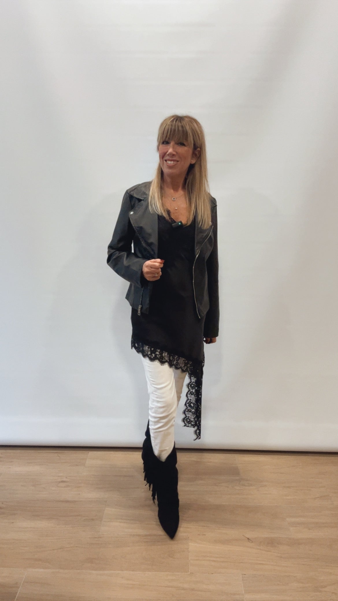 Sottoveste pizzo asimmetrico