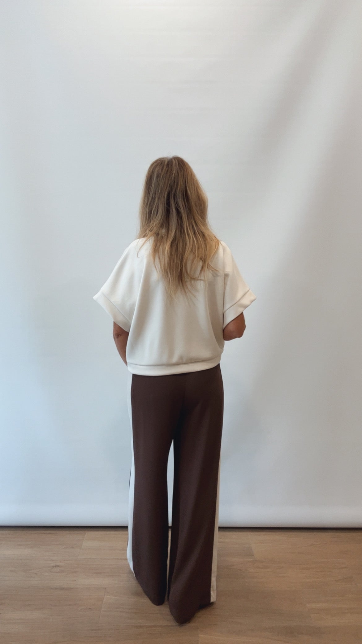 Pantalone fluido con banda