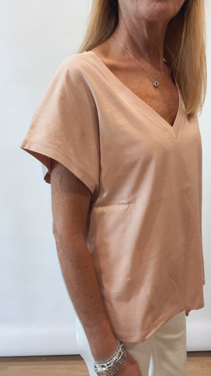 T-Shirt V