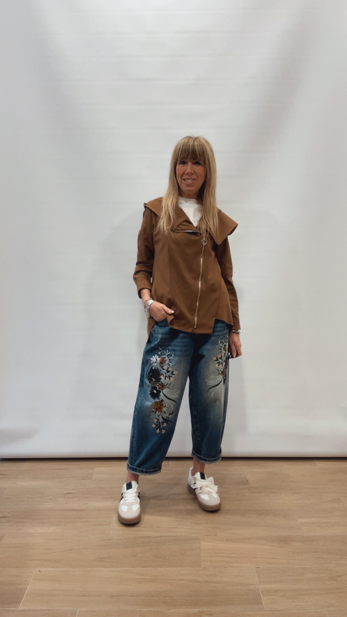 Giacca zip con cappuccio
