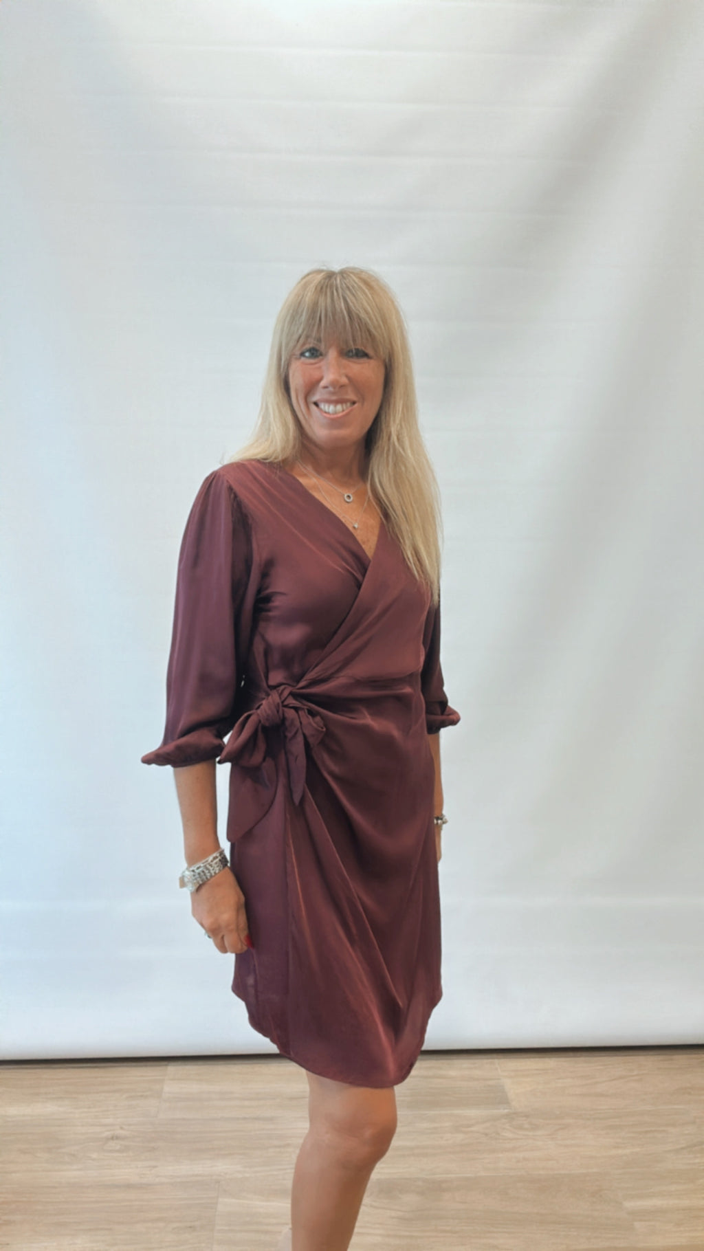 Abito Donna Portafoglio con Allacciatura Fianco - Manica 3/4 Viscosa