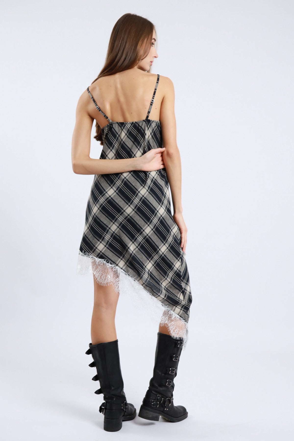 ABITO QUADRI E PIZZO