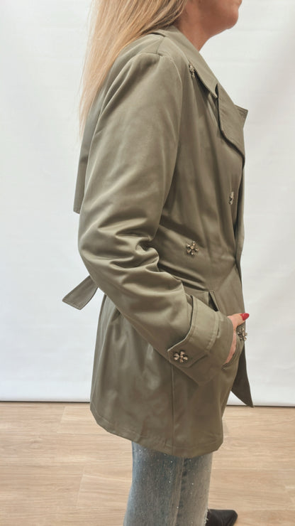 Trench Cabochon