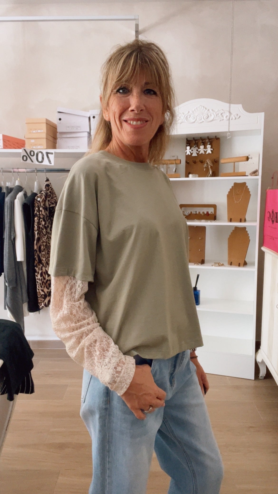 T- shirt maniche pizzo