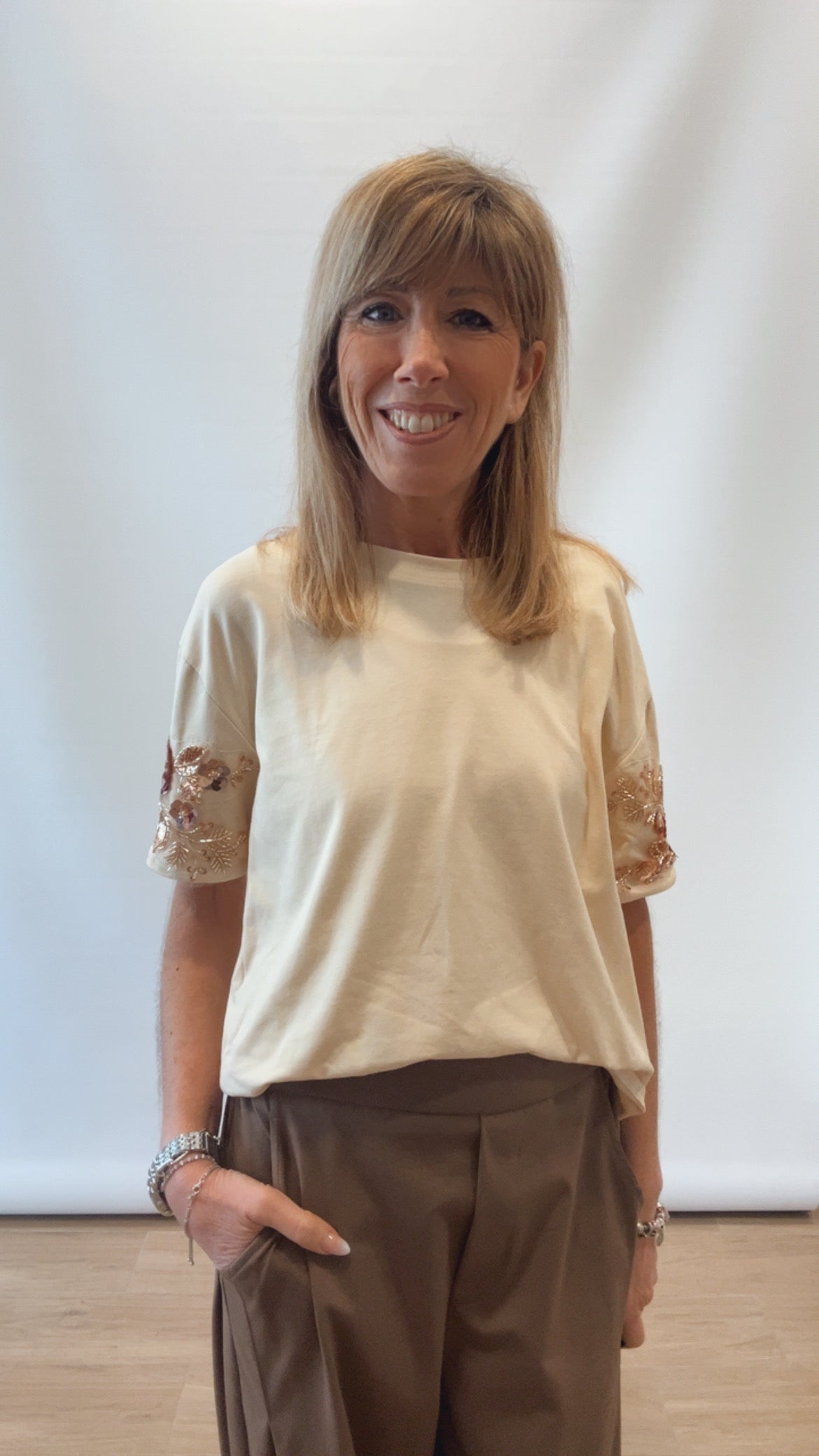 Maglia manica corta paillettes